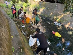 Dipimpin Bupati Uji Nurdin, ASN di Bantaeng Singkirkan Tumpukan Sampah Plastik di Lima Lokasi