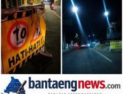 Tak Pakai Material Retroreflektif, Rambu Proyek Jalan Nasional Bantaeng Dipertanyakan; Satlantas, Polsek hingga Dishub Didesak Atensi