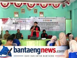 Mahasiswa KKN Unhas Edukasi Masyarakat Desa Kayu Loe untuk Cegah Penyebaran Hoaks